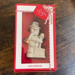 Lenox 2019 Shoveling Snowman Ornament